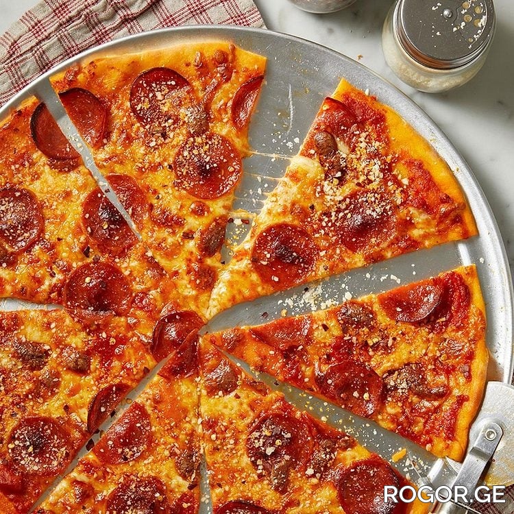 2-ingredient-pizza-dough-exps-ft26-282780-ec-0506-4-1792666634.jpg